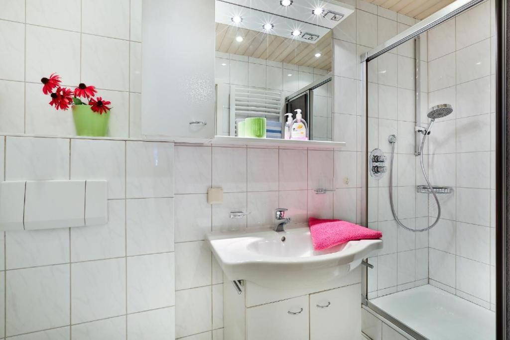 Ferienwohnung Haus Heimattreu Шенау-ам-Кенігсзе Екстер'єр фото